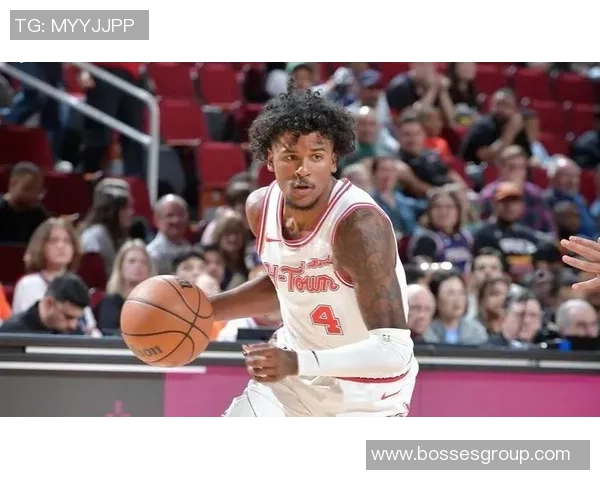 乌度卡：半场进攻节奏与预期差距大 必须提升速度和冲击力